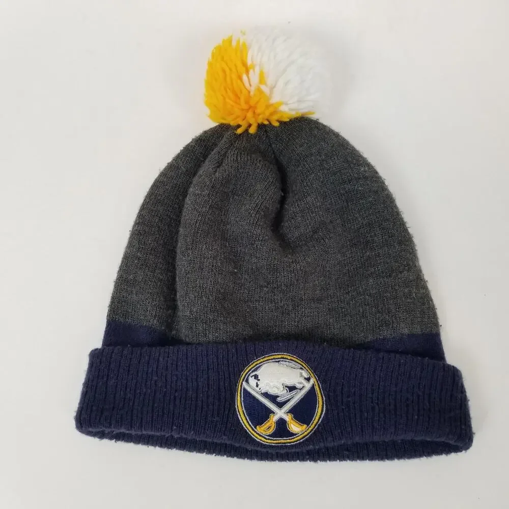 Buffalo Sabres Hat Beanie Mens‎ One Size Gray Navy NHL Hockey Reebok Knit Pom